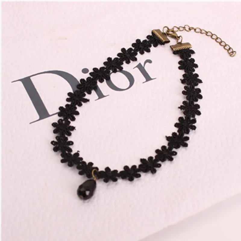 Винтажное черное ожерелье чокер в стиле панк викторианском с кристаллами и