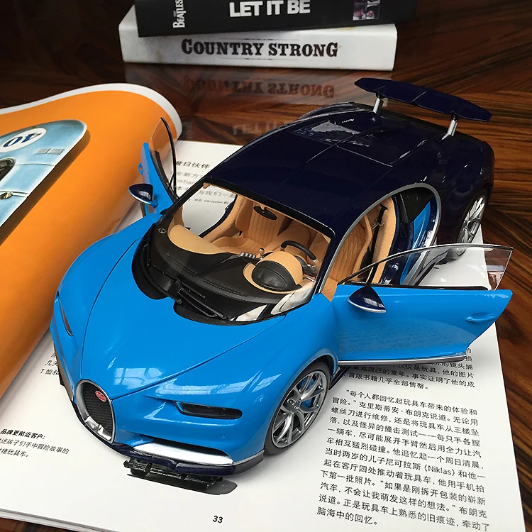 1/18 Bugatti погружной суперкар литой металлический Настольный дисплей Коллекционная модель