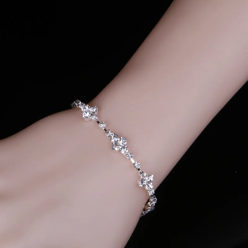 Комплект из колье серёг и браслета серебристого цвета|necklace earring bracelet set|crystal bridal