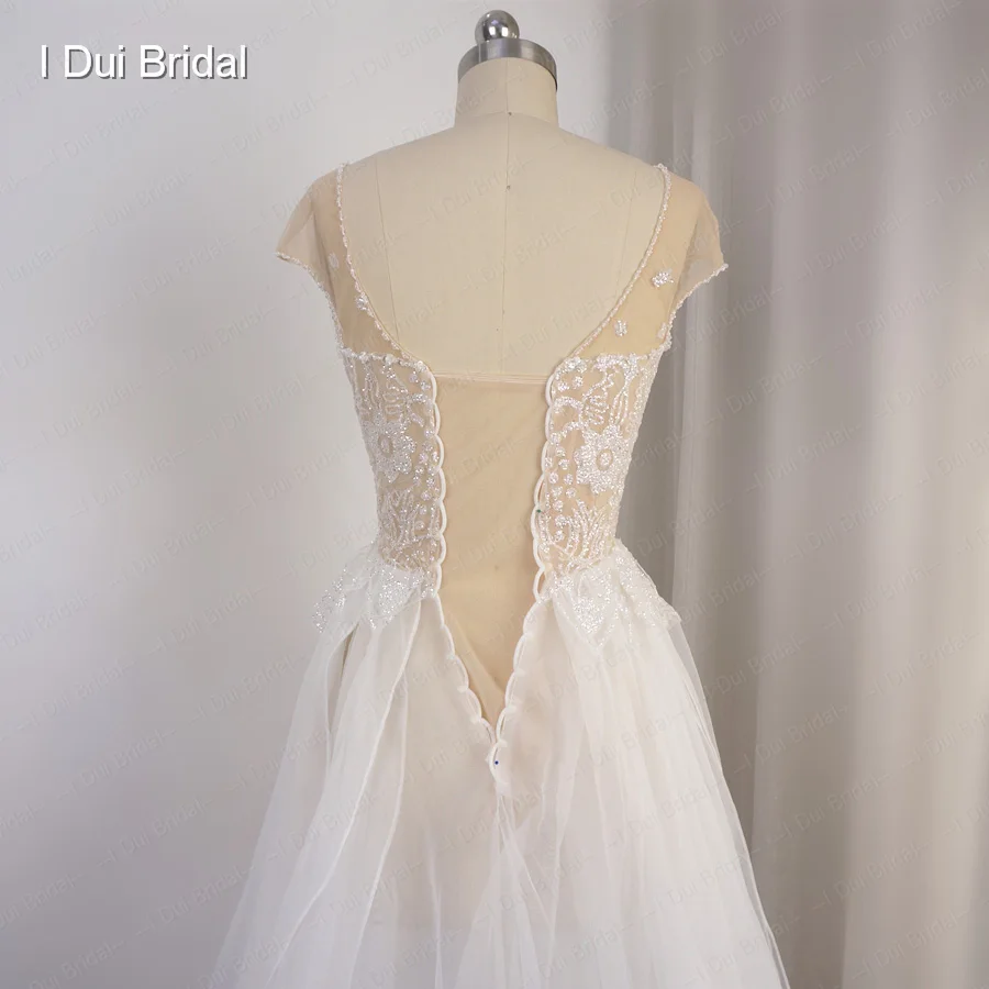 Cap Sleeve Sparkle Wedding Dress with Organza Ruffles Illusion Neckline Shinny Bridal Gown | Свадьбы и торжества