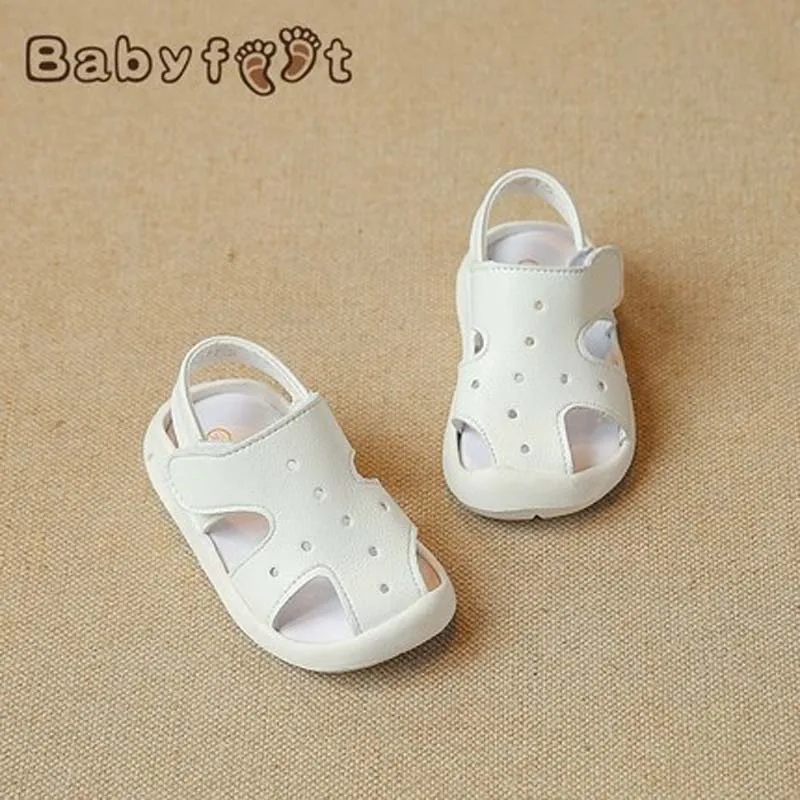 2017 Слегка Флоппи-Милые Мальчики И Девочки Сандалии Лето Нескользящей Резиновой