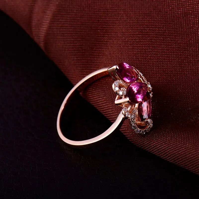 Розовое кольцо с турмалином натуральным бриллиантом 18 К розовое золото