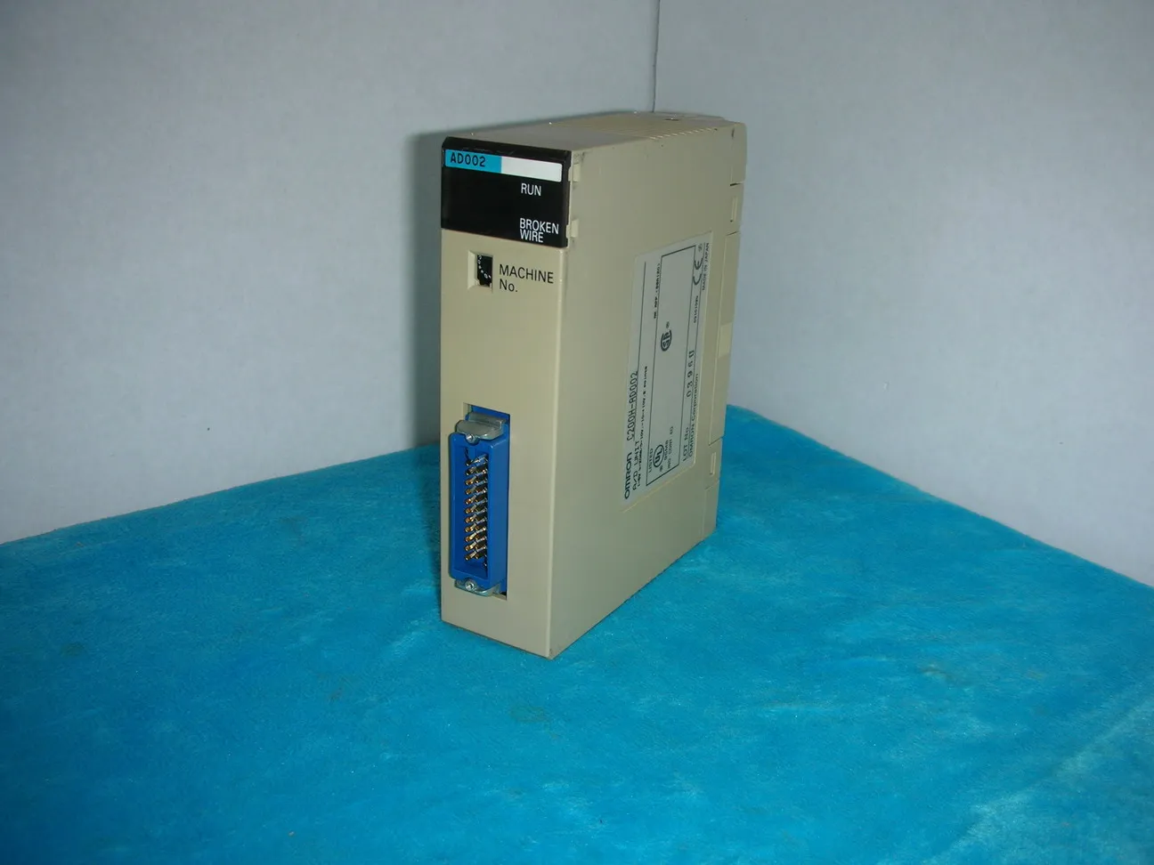 OMRON PLC программируемый логический контроллер C200H AD002|controller control|controller programmablecontroller