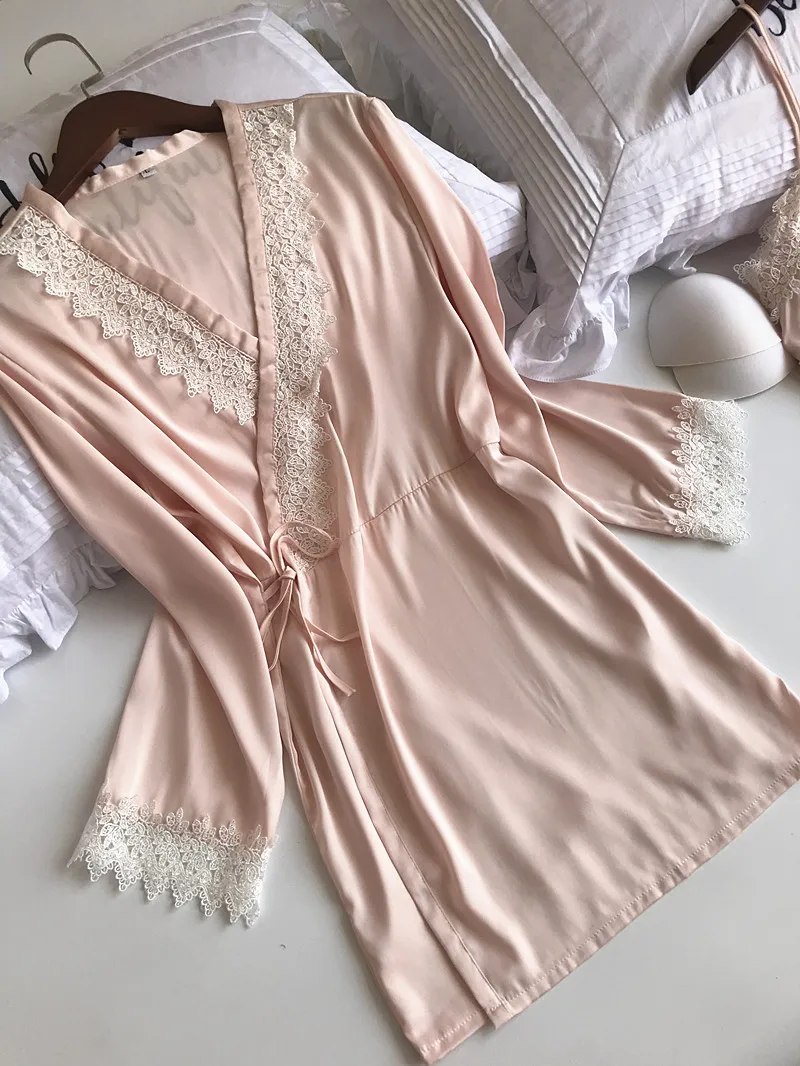 Daeyard Шелковый пижамный комплект роскошный цветочный лоскутный Cami+ шорты+ халат, пижама из 3 предметов, одежда для сна, Сексуальная кружевная Пижама, элегантная домашняя одежда