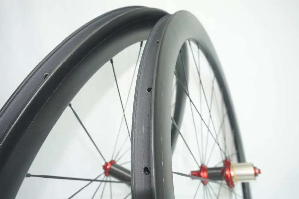 Powerway R36 красные ступицы 50 мм клинчерное углеродное дорожное колесо полностью