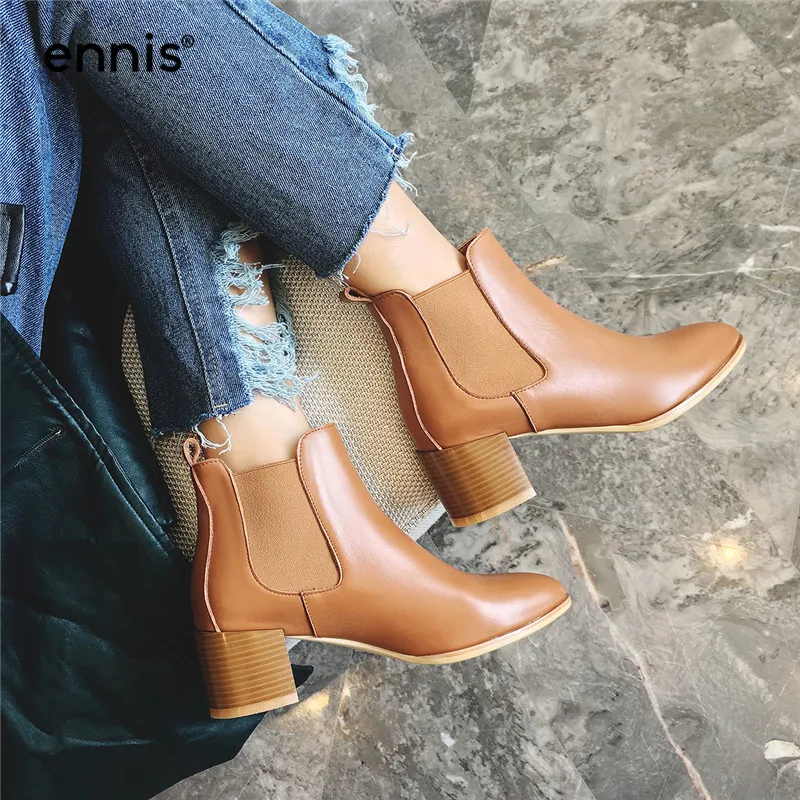 ENNIS/ г., осенние ботинки женские модные ботинки черного цвета женские ботильоны из натуральной кожи женская обувь коричневого цвета на квадратном каблуке, A919