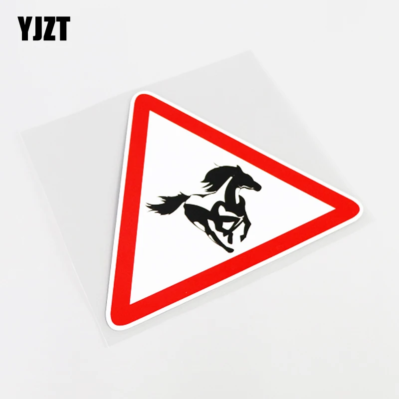 

YJZT 14,5 см * 12,5 см Беговая лошадь модная Светоотражающая наклейка для автомобиля ПВХ Наклейка Декор 13-0816