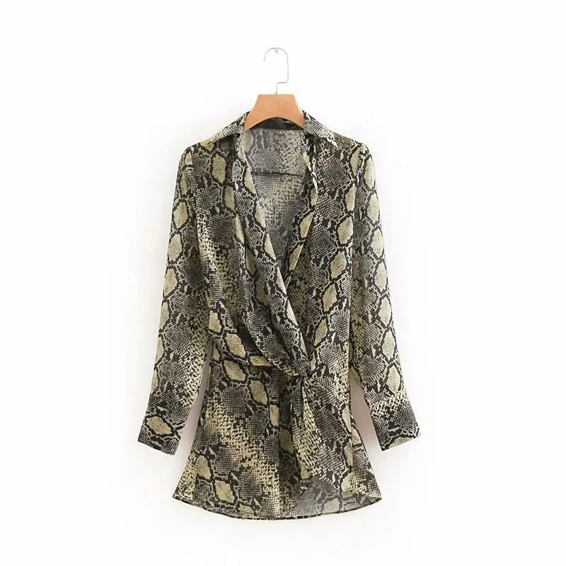 

Apperloth Long Sleeve Autumn Shirt Women Front Cross V Neck Snake Skin Chiffon Blouse Tops Fashion 2018 Women Pleated Wrap Shirt