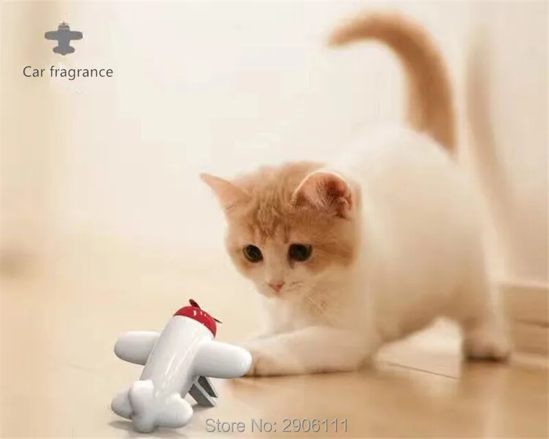 Креативный освежитель воздуха для автомобиля парфюм аромат одеколон Audi a4 a3 q5 q7 a5