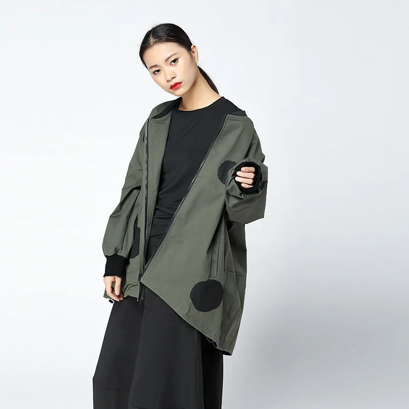 [EAM] Autumn Winter Fashion New Polka Dot Point Long Sleeve Irregular Loose Coat Personality Tide Jacket Womne YA630 - Цвет: Army green