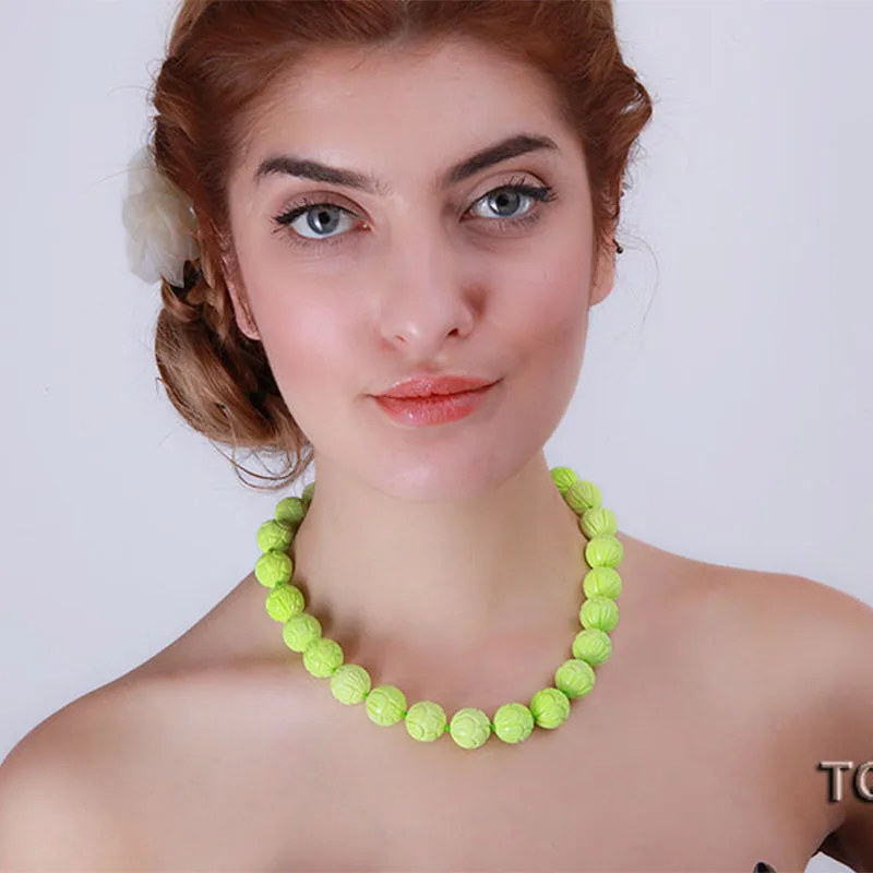 

JYX 2019 new Vintage Turquoise Necklace 16mm Green Round with special figure Turquoise Beads Necklace 18" gift choice