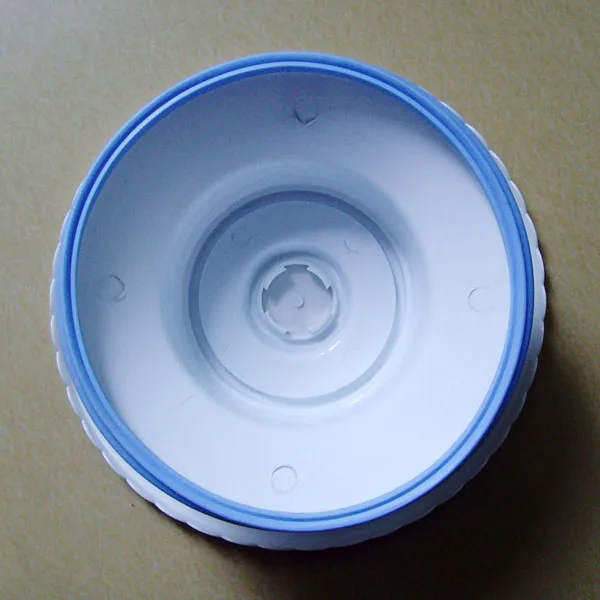 

Plastic Cake Decorating Rotating Turntable Stand(29x13.6cm )