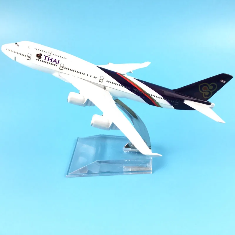 

Модель самолета из металлического сплава THAI AIRWAYS, Игрушечная модель самолета, подарок на день рождения, украшение, настольная игрушка 16 см