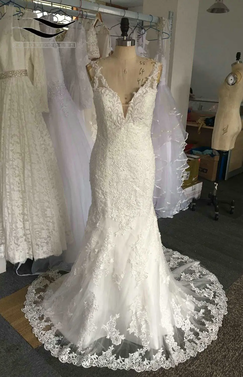 

2018 White or Ivory Beaded Mermaid Wedding Dress Lace Bridal Gown 2018 Real Photos Vestido De Noiva robe de mariage W280