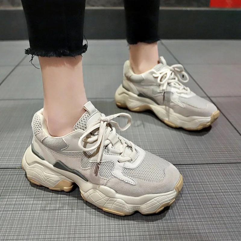 Женские белые кроссовки Новинка лета 2019 женские модные детские со шнуровкой на