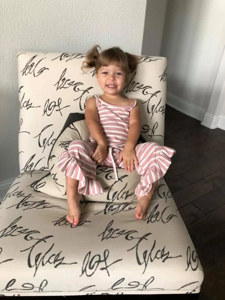 Комбинезон в полоску для маленьких девочек Широкие брюки Школьная одежда Одежда