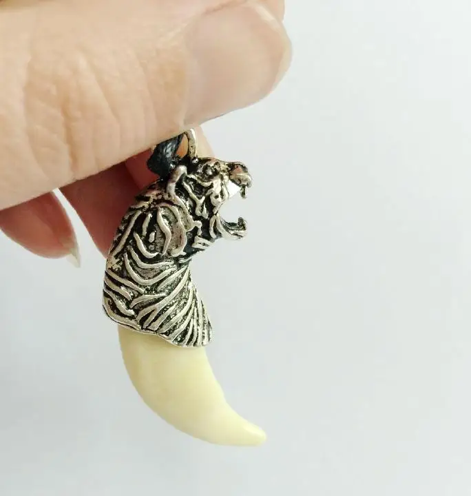 10 шт. Лидер продаж Мужские властный Тигр головы Brave Подвеска с волчьим зубом|tooth