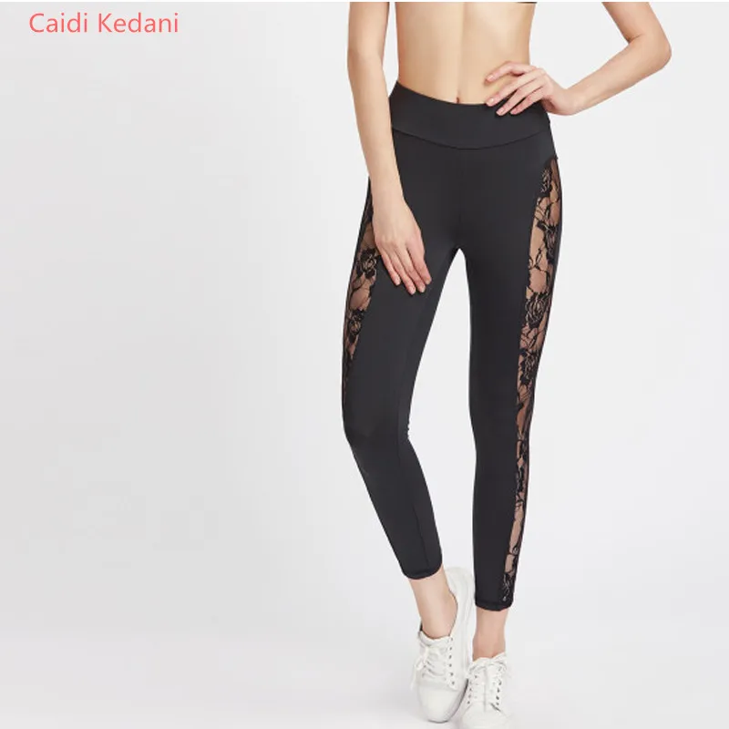 Женские спортивные брюки Капри Caidi Kedani со светоотражающими вставками для фитнеса