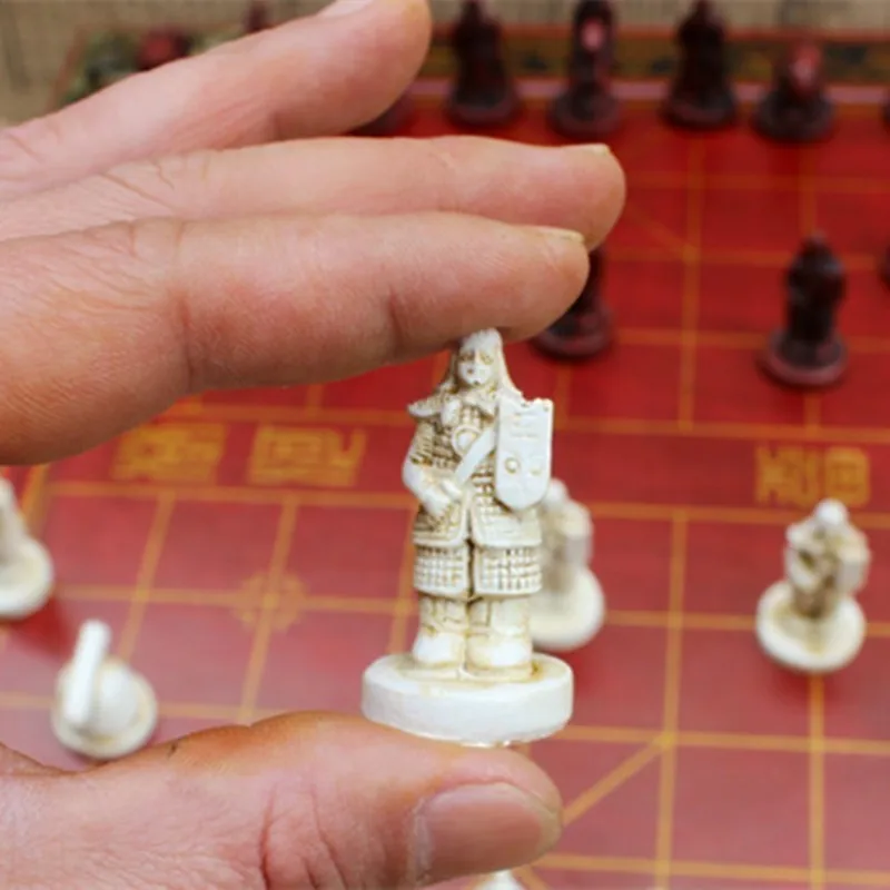 Yernea Antique Three-dimensional Chinese Chess Terracotta Warriors Nostalgic Desktop Wooden Chessboard Medium | Спорт и развлечения