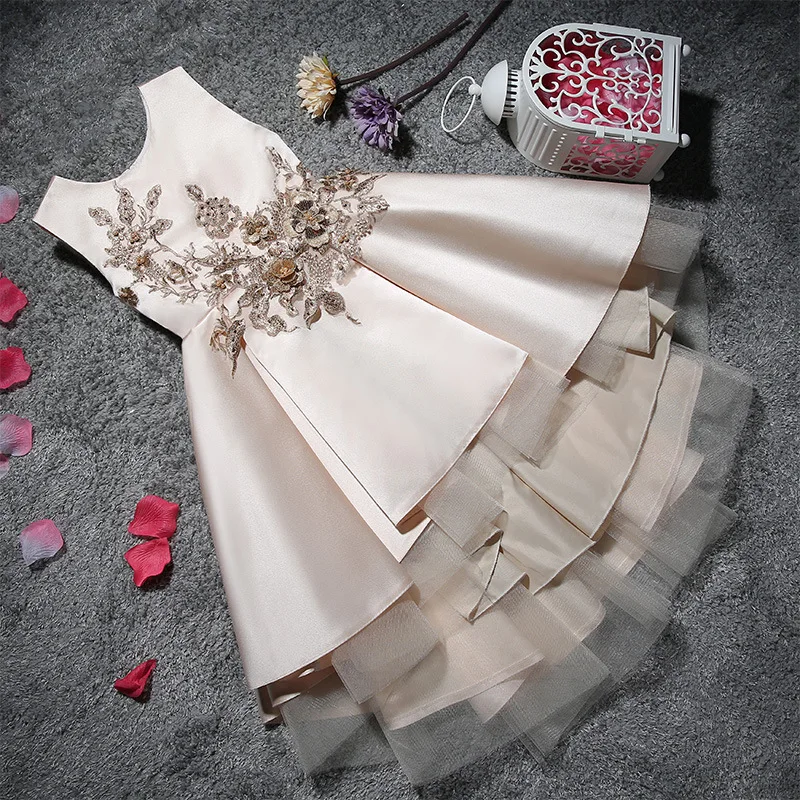 2019 New Children's Dress Female Round Neck Simple Delicate Embroidery Petal Princess | Детская одежда и обувь