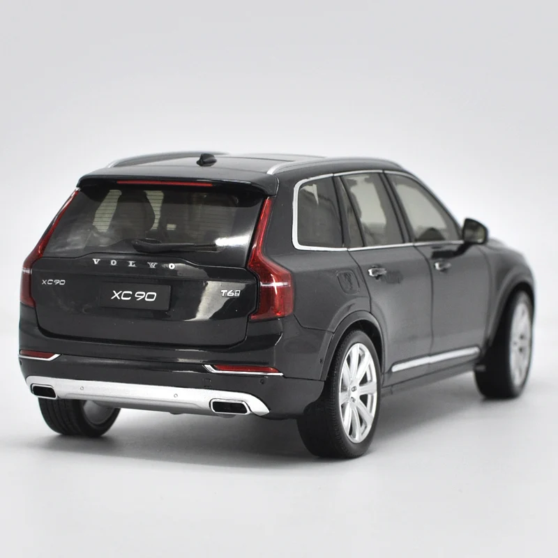 1:18 Diecast Model Car SUV Toys For Volvo XC90 2015 Black Alloy toys model with Steering wheel control With Original Box | Игрушки и