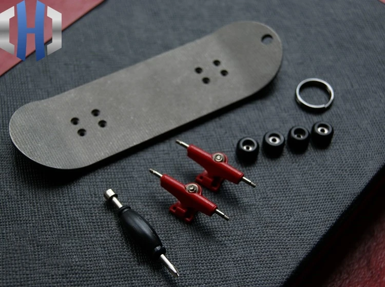 EDC лимитированный Индивидуальный Мини скейтборд из титанового сплава