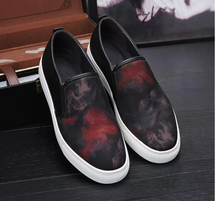 

New 2020 fashion mens Outdoor shoes men Walking shoes Black men casual Shoes men Leather shoes for men flats moccasins