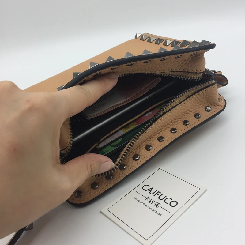 Сумки CAJIFUCO с шипами через плечо женская сумка на молнии металлическими