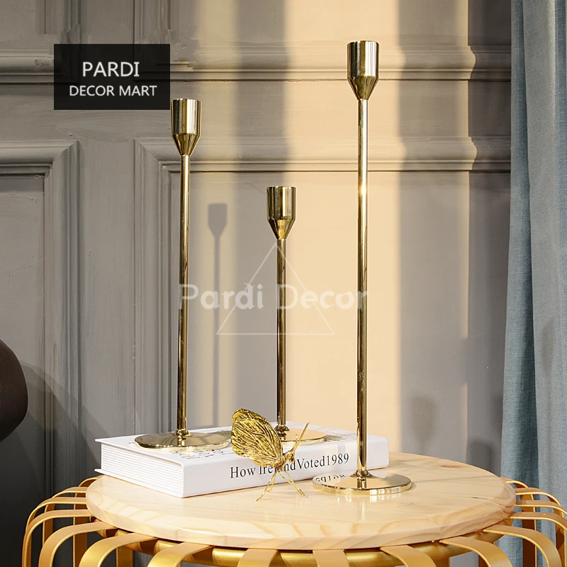 Совершенно новый простой и роскошный золотой подсвечник тюльпана металлический