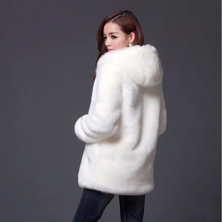 Женское меховое пальто с капюшоном черное пончо на молнии кардиган из