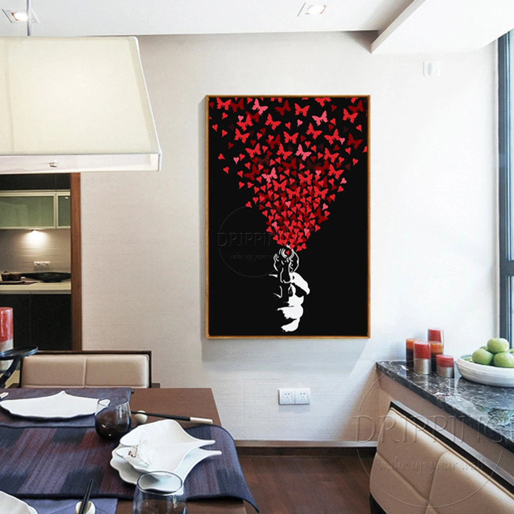 Черный и красный художественный художник ручная роспись пистолет съемка бабочка