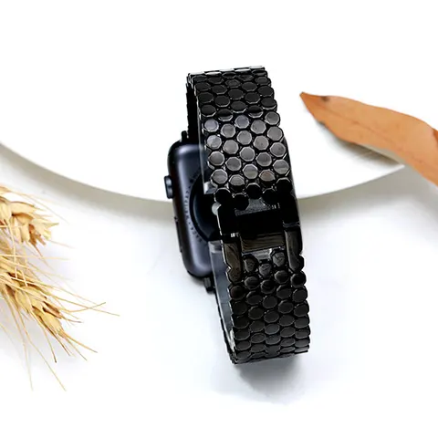 Ремешок CRESTED для Apple Watch из нержавеющей стали