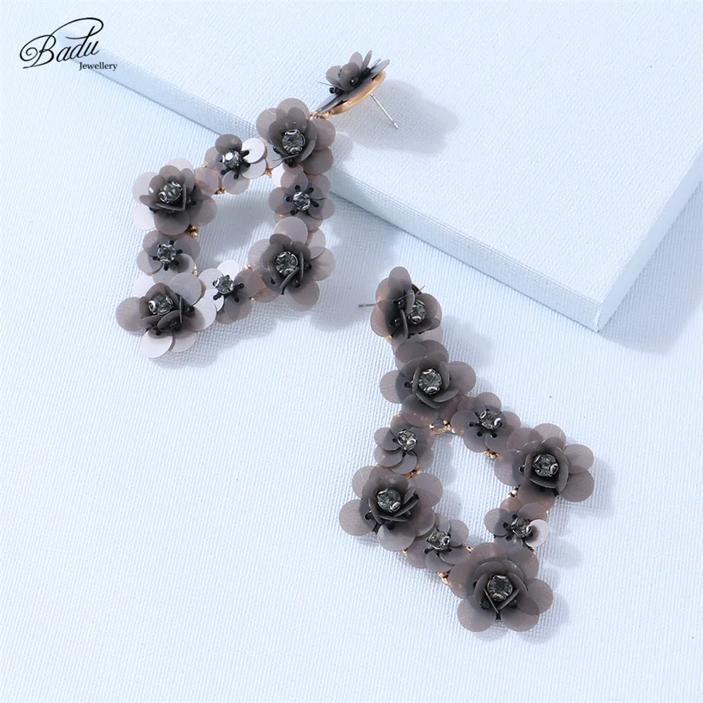 

Badu Vintage Dangle Earring Plastic Sequins Rhombus Crystal Flower Drop Earrings Party Jewelry Gift for Girls Wholesale Dropship