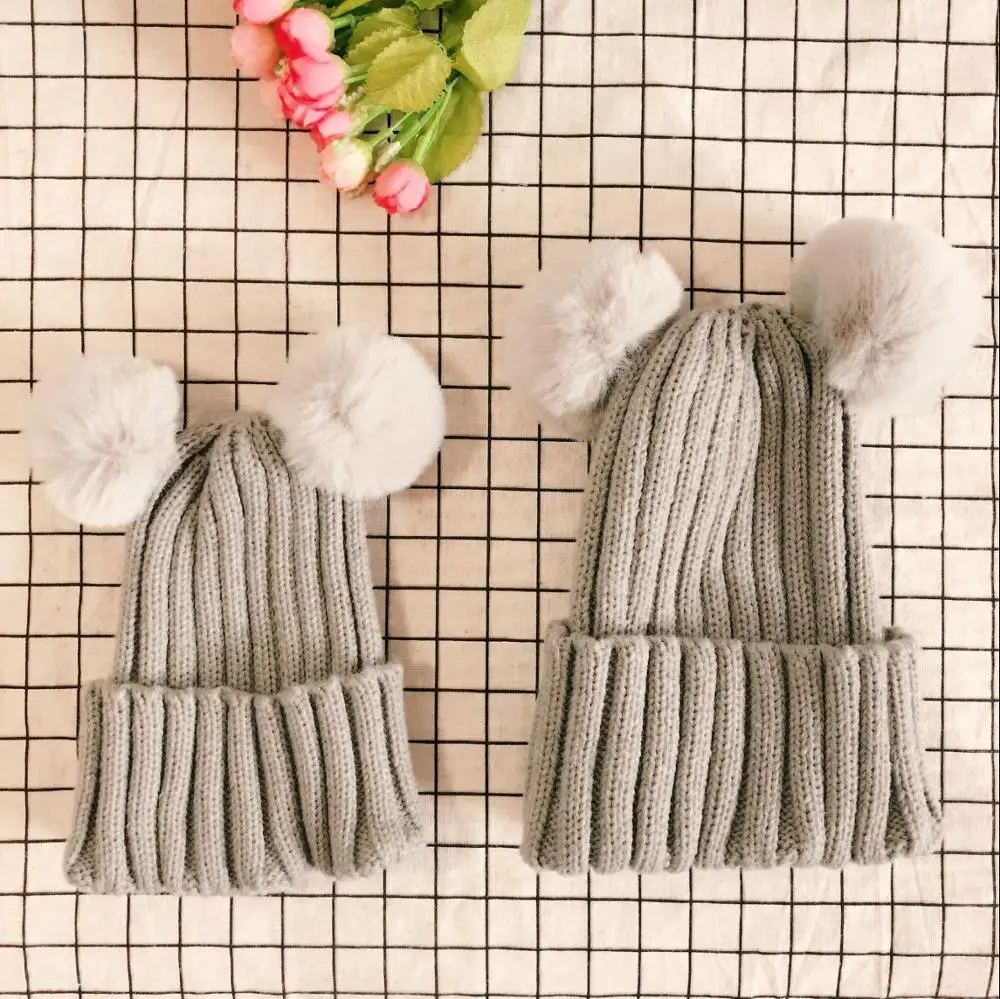 Модные вязаные шапки для родителей и детей Beanies Милая зимняя шапка с помпоном
