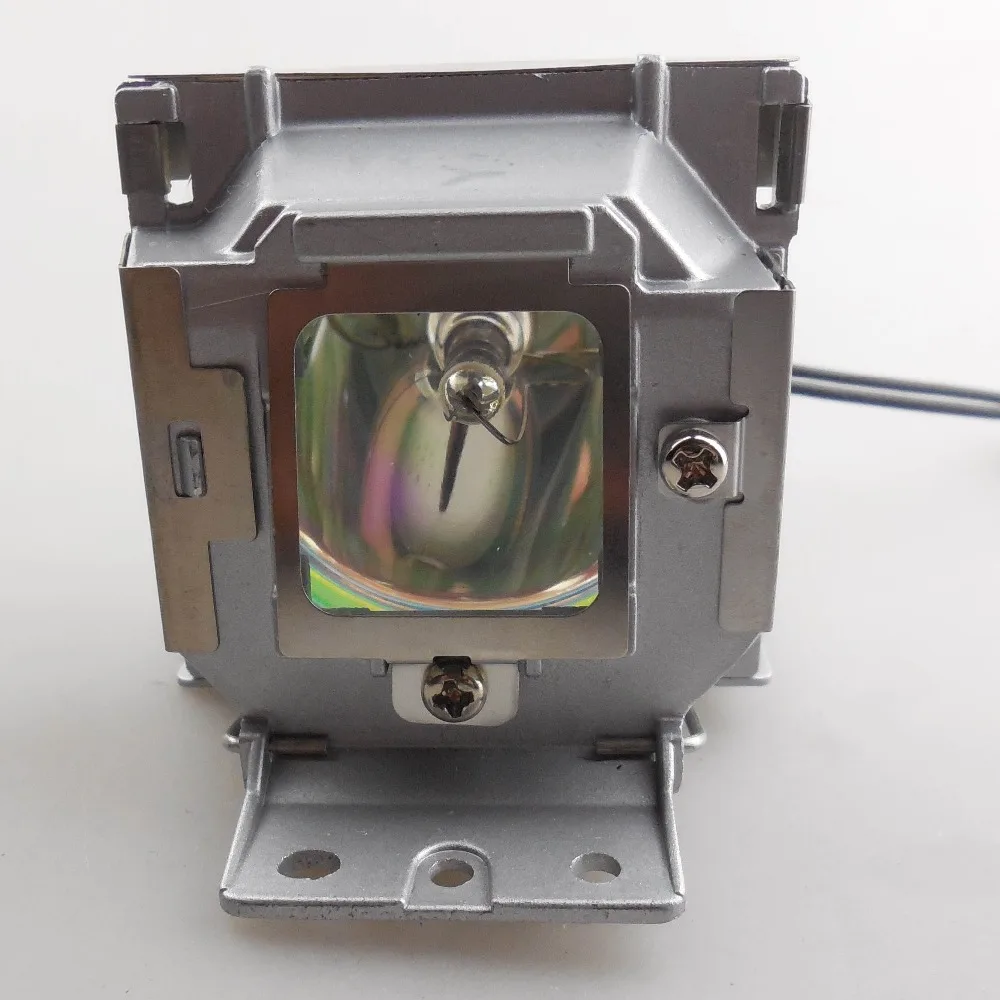 

Projector Lamp RLC-055 for VIEWSONIC PJD5122 / PJD5152 / PJD5211 / PJD5221 / PJD5352 Projectors