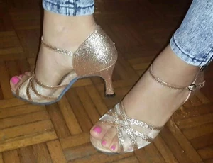 Женские блестящие туфли для латиноамериканских танцев, обувь золотого и серебряного цвета для бальных танцев, сальсы на высоком каблуке, обувь для выступлений