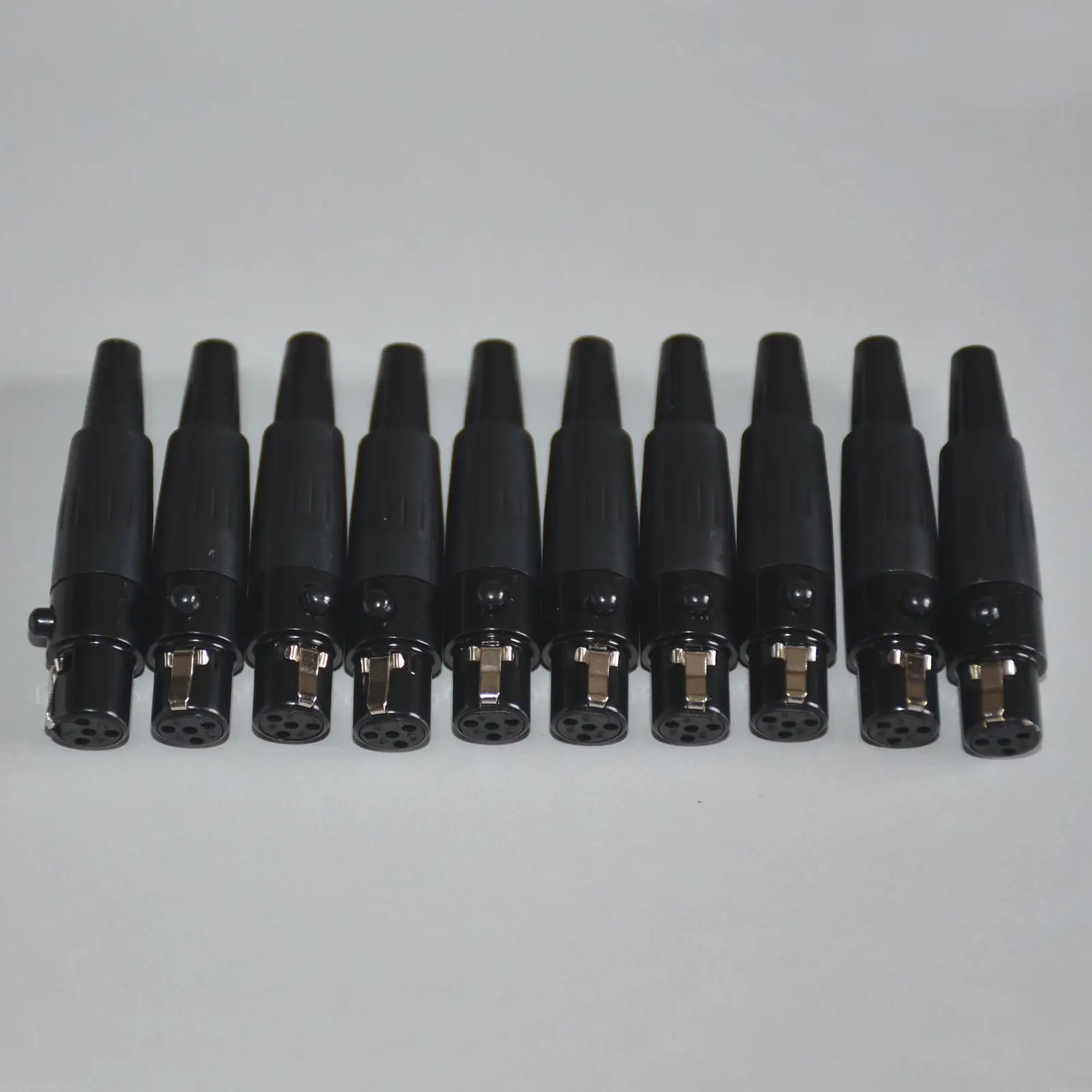 4 Штекерная вилка мини XLR Сделано в Китае аудиоразъем для микрофона микрофонный