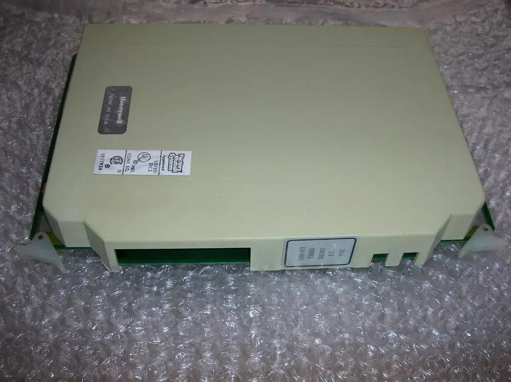 

1 шт. б/у HONEYWELL DCS 620-0085 I / O Модуль управления