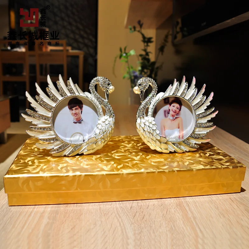 &quotПрекрасного Лебедя&quot Из Двух частей Стол Металлический Каркас Фоторамка 3.5