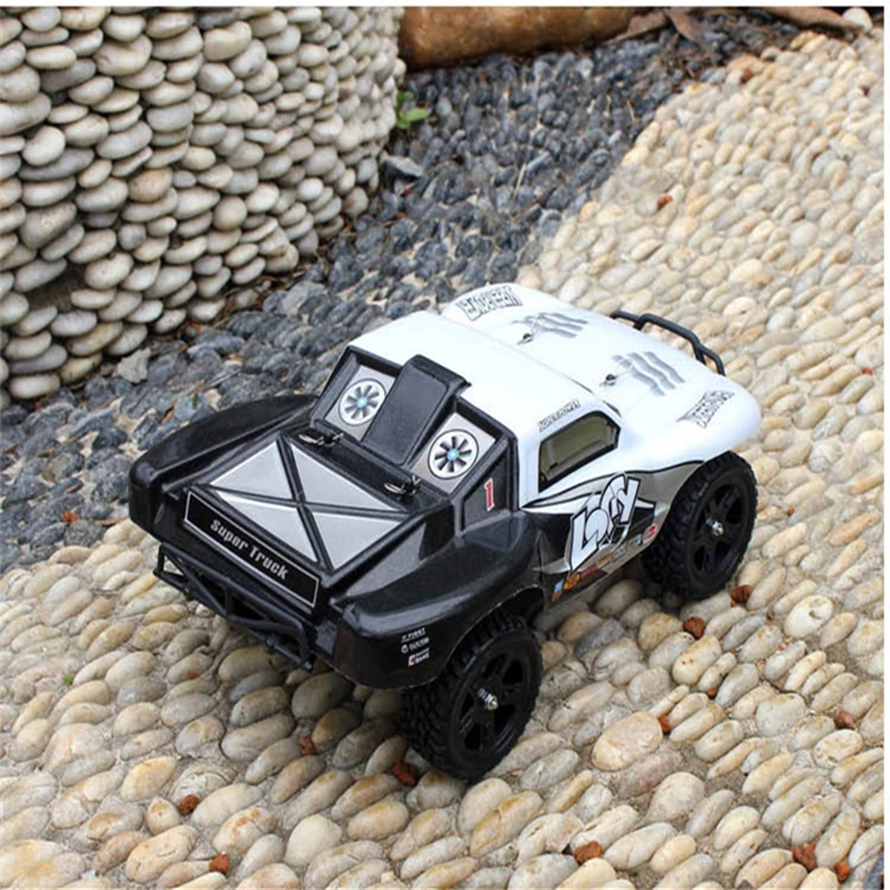 Limited X Бесплатная доставка 2.4 ГГц 4WD 2ch 1:16 RC автомобилей высокой Скорость 50 км/ч с