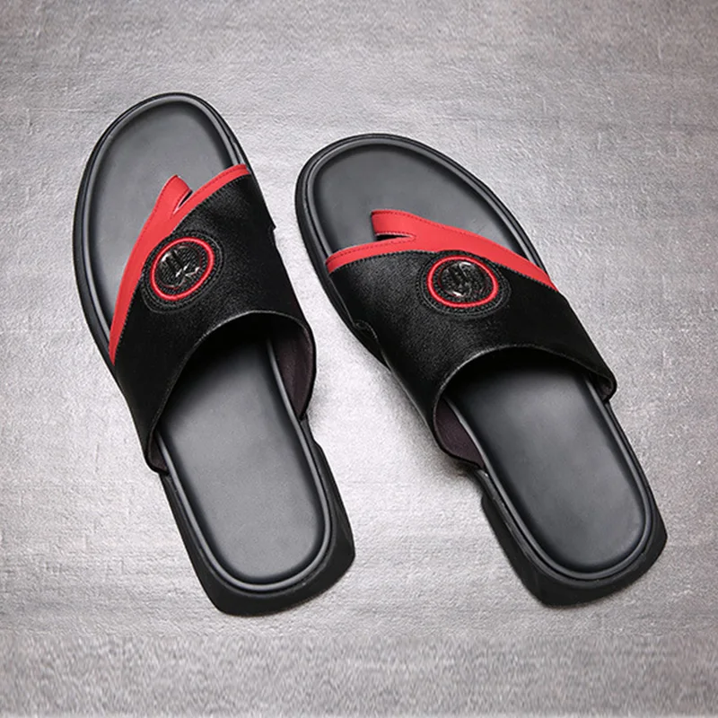 

2019 Cow Leather Sandals Men Summer Shoes Male Flip Flops Fashion Mens Beach Sandals Genuine Leather Black Slippers A1356