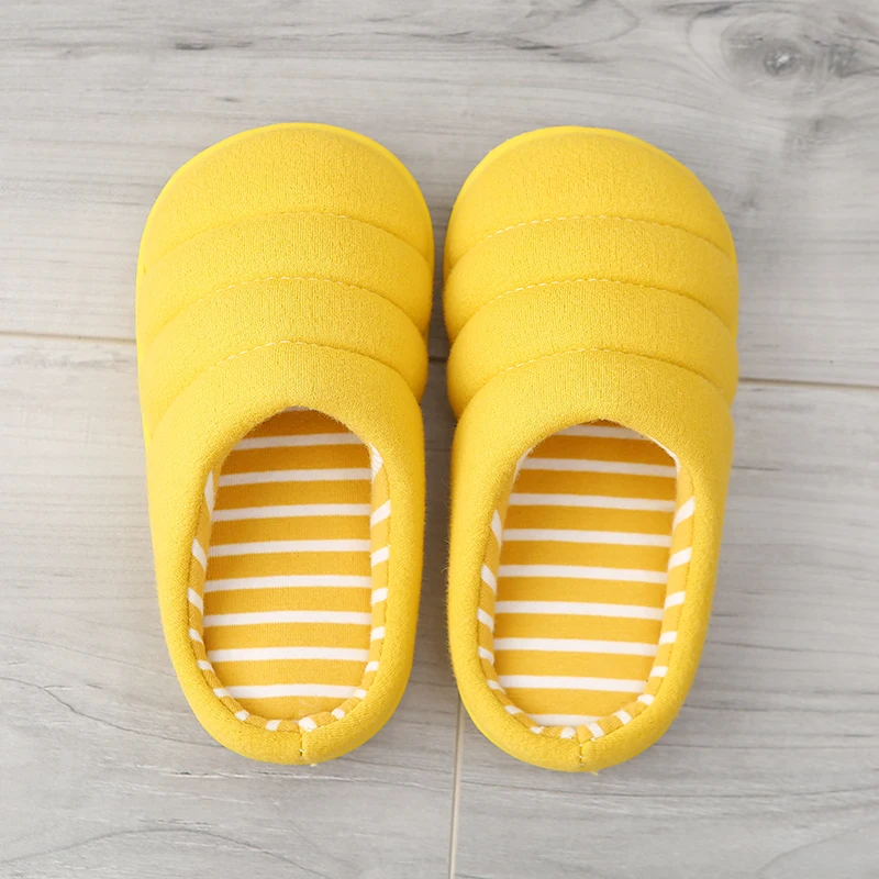 yellow 1 Детские хлопковые тапочки; сезон осень; мягкая домашняя обувь для мальчиков; нескользящая теплая Домашняя обувь для девочек; Новинка года; сезон зима - Цвет: yellow 1