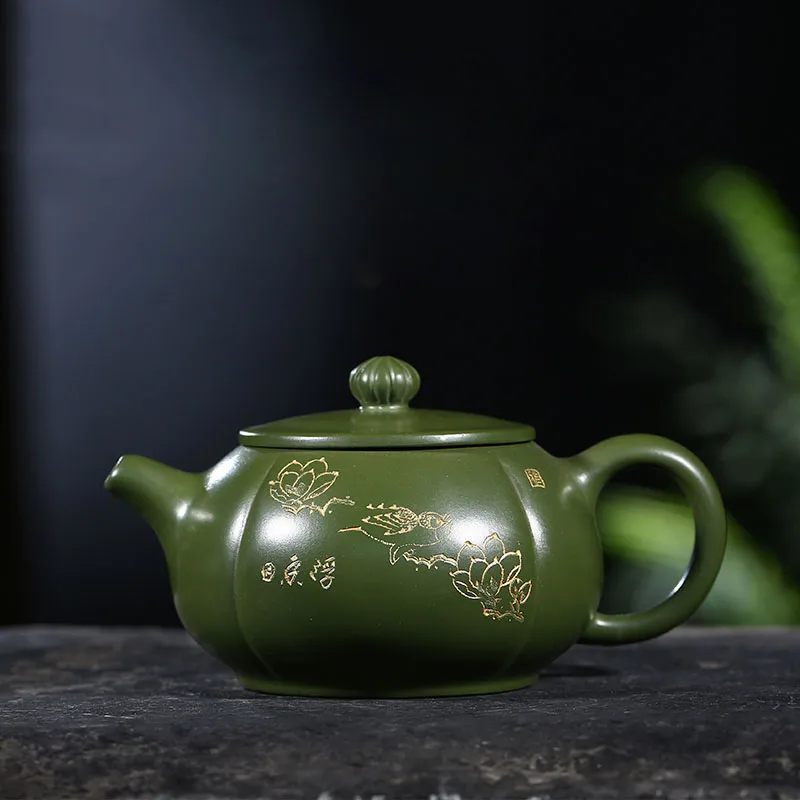 

270cc Authentic Yixing Teapot Master Handmade Chrysanthemum Buds Pot Tea Maker Pot Vintage Zisha China Health Purple Clay Kettle