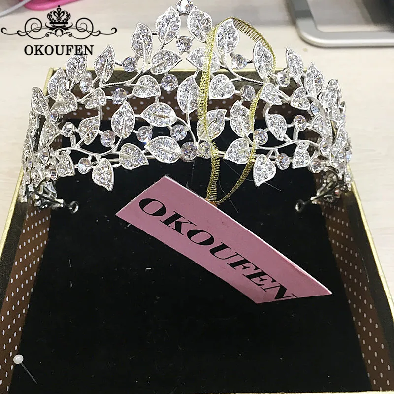 Okoufen реальные фотографии Bling Корона со стразами и диадемы для женщин листья хрустальные украшения для волос Головные уборы Свадебные нарядные платья