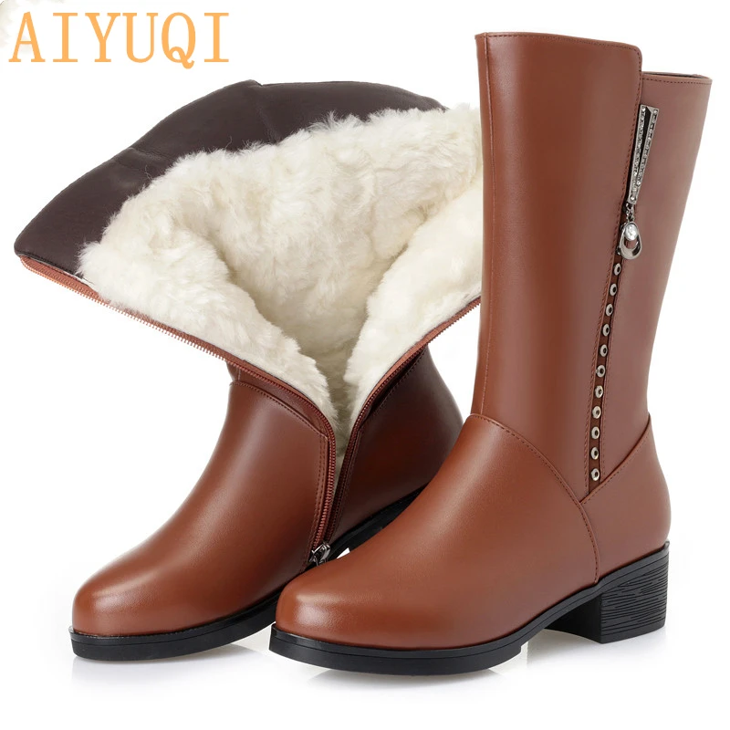 AIYUQI; женские ботинки из натуральной кожи; коллекция года; зимние ботинки с шерстяной подкладкой в австралийском стиле; блестящие ботинки в байкерском стиле; женская обувь; большие размеры