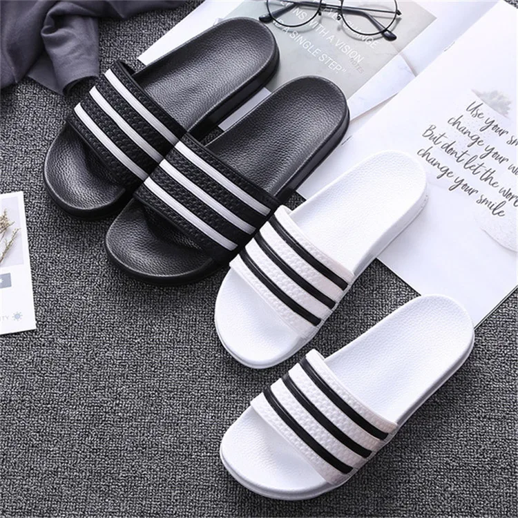 Мужские тапочки; Летняя мужская обувь для дома и ванной; вьетнамки на мягкой подошве в полоску; мужские пляжные сандалии для отдыха; обувь на плоской подошве
