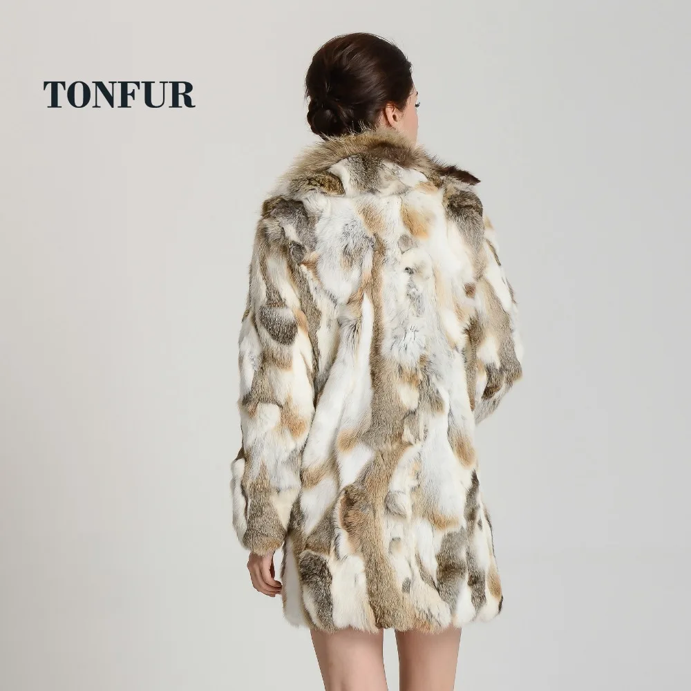 Новинка 2019 длинное пальто с роскошным натуральным мехом енота бесплатная