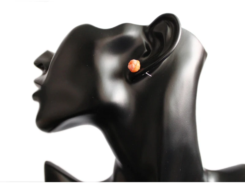 Женские летние серьги пусеты изящные с объемным оранжевым