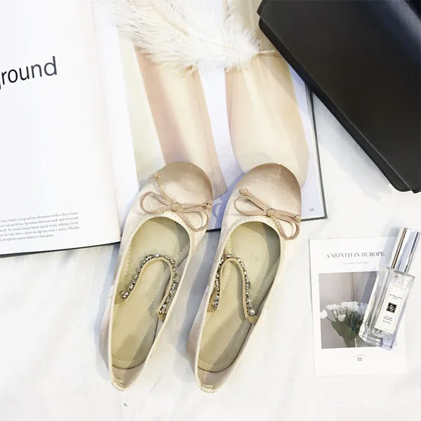 MONMOIRA Crystal Women Ballet Shoes Bowtie Rhinestone Elegant Party Shoes Slip on Flat Valentine Shoes Women SWA0064