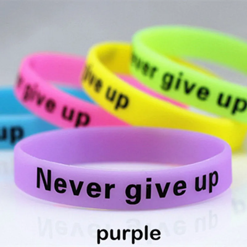 Силиконовый браслет Never Give Up, светящийся в темноте, для мужчин, женщин, подростков, мотивационный светящийся спортивный резиновый браслет, голограмма, манжета, браслет